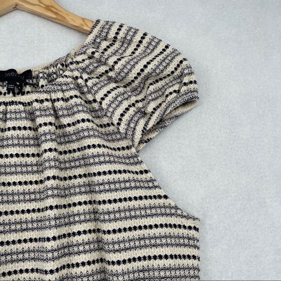 Twenty Anthropologie Elastic Waist Top NWT L - Picture 3 of 10